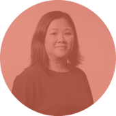 Quyen headshot hover red